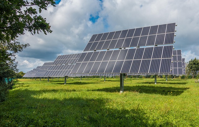 Commercial Rooftop Solar Farm